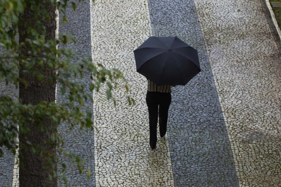 Abril tem temperaturas máximas abaixo da média e chuvas irregulares no Paraná