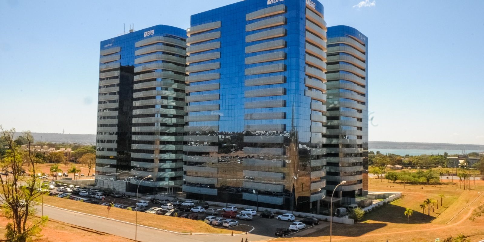 Justiça barra assinatura da compra do Banco Master pelo BRB