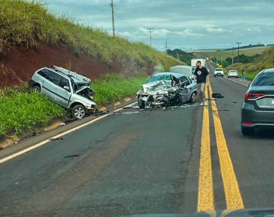 Colisão Frontal na PR-317: Duas Vítimas Fatais Próximo à Ponte do Rio Ivaí